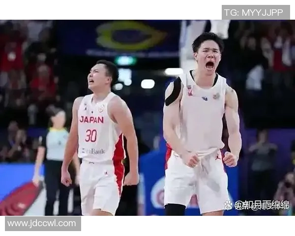 中国男篮精彩表现对决叙利亚全场集锦回顾与精彩瞬间分析