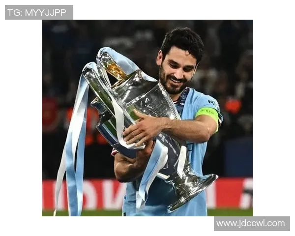 京多安的传奇旅程：从德甲新星到英超巨星的蜕变与荣耀